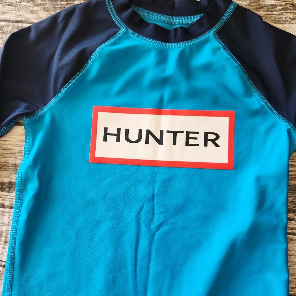 Hunter blue rash guard